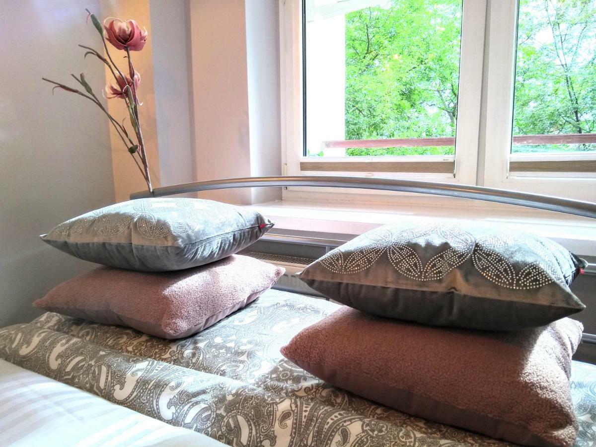 Chill & Explore By Cooee Apartments Warszawa Eksteriør billede
